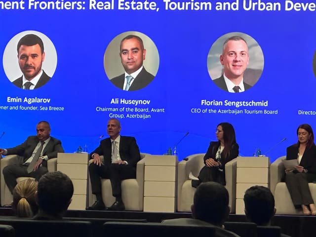 Florian Zenqstşmid: Qarabağ turizm üçün geniş imkanlar yaradır