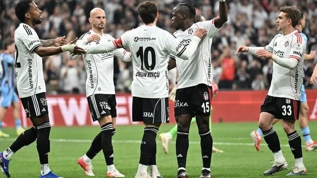 UEFA Avropa Liqası: "Beşiktaş" səfərdən qələbə ilə qayıdır