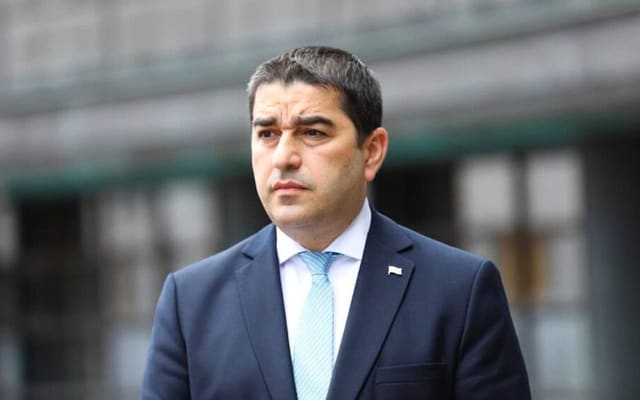 Gürcüstan Parlamentinin sədri Qırğızıstana rəsmi səfər edəcək