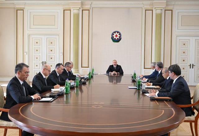 Ilham Aliyev addresses obstacles to development of Azerbaijan's mining industry