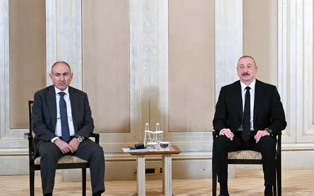 İlham Əliyev və Nikol Paşinyan "Tramp Marşrutu"nu müzakirə etdilər