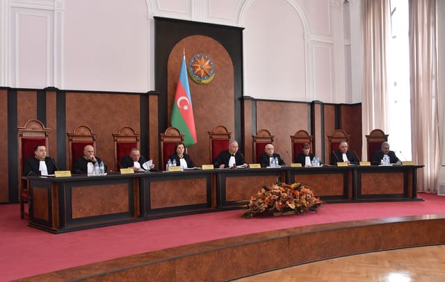 Konstitusiya Məhkəməsi Plenumunun iclasında Azərbaycan Prokurorluğunun sorğusu əsasında qərar qəbul olunub