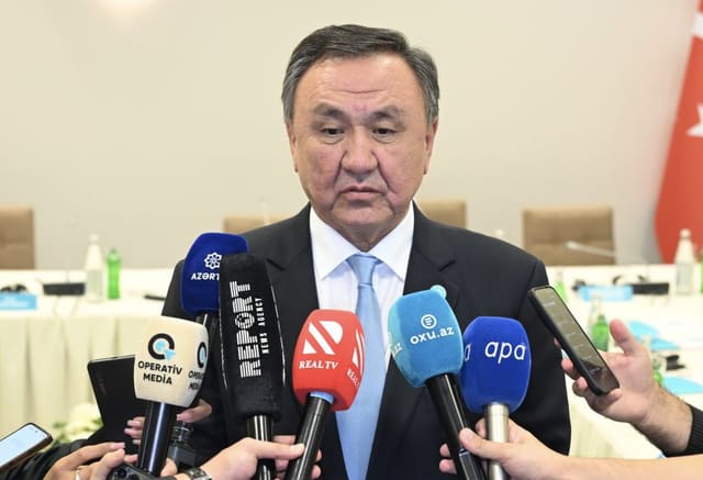 Kubanıçbek Ömüralıyev: Azərbaycanın Zəfəri Türk dünyası üçün örnəkdir
