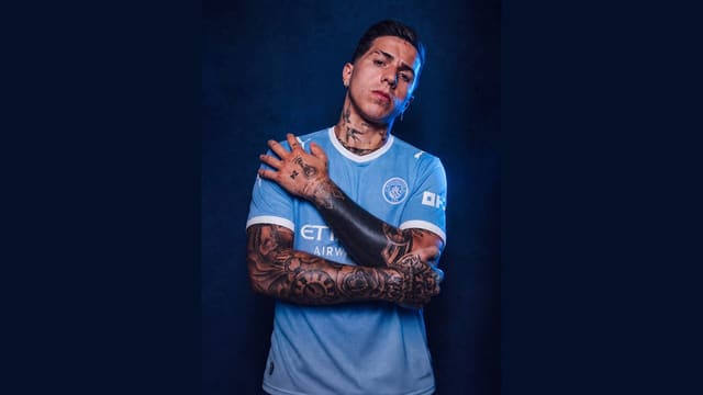 Manchester City offer Chelsea £120 million for Enzo Fernandez