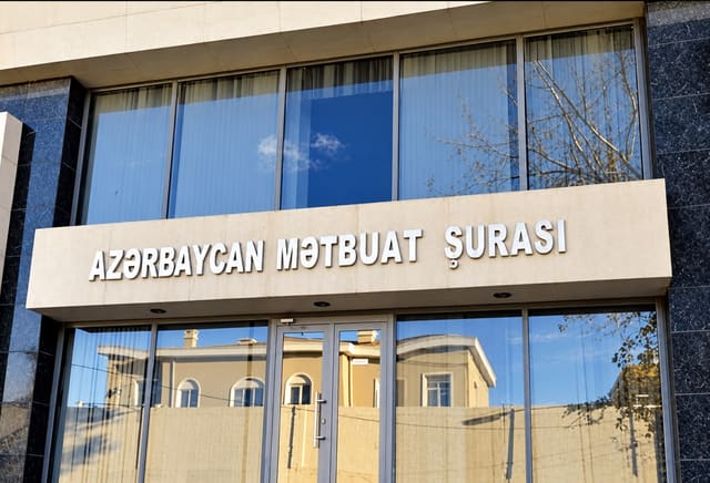 MŞ: Son günlər jurnalistlərin adından saxta WhatsApp hesabları yaradılır