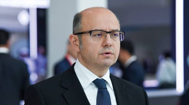 Nazir: Enerji keçidi süni intellektlə ayrılmaz şəkildə bağlıdır