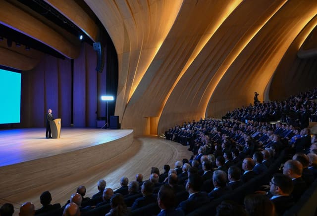 Prezident: Gələn il minimum əməkhaqqı, pensiyalar, sosial müavinətlər qaldırılacaq
