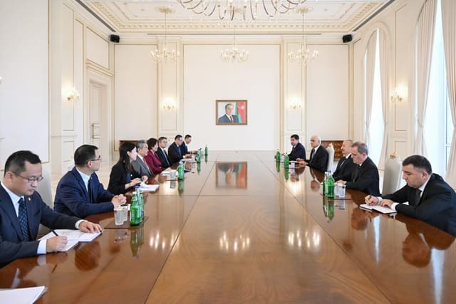 President Ilham Aliyev receives member of Political Bureau of Communist Party of China Central Committee