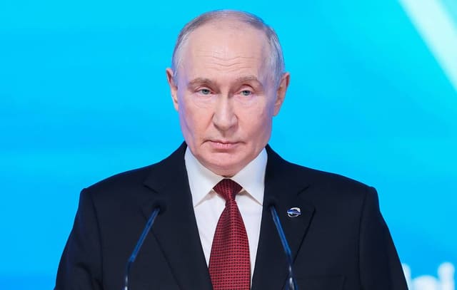 Putin Azərbaycanla “Şimal-Cənub” dəhlizi üzrə əlaqələrdən danışıb