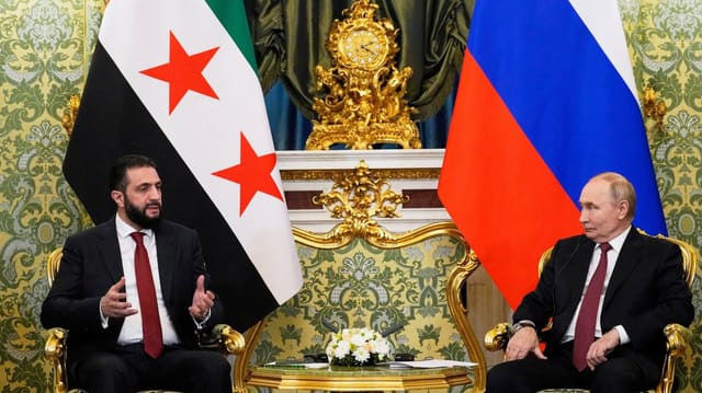 Putin Suriya Prezidenti ilə telefon danışığı aparıb
