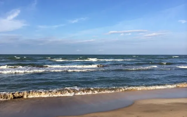 Sabah dəniz suyunun temperaturu 25 dərəcə olacaq