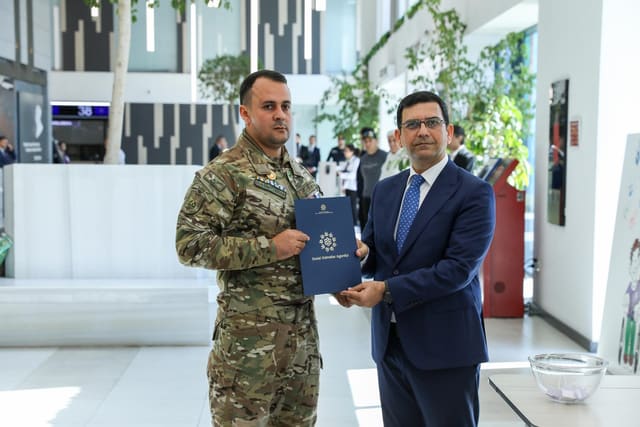 Şəhid ailələri və müharibə ilə əlaqədar əlilliyi olan şəxslərə daha 36 mənzil verilib
