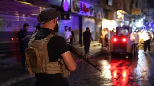 Suriyada sursatla dolu avtomobilin partlaması nəticəsində 2 nəfər ölüb, 5 nəfər yaralanıb