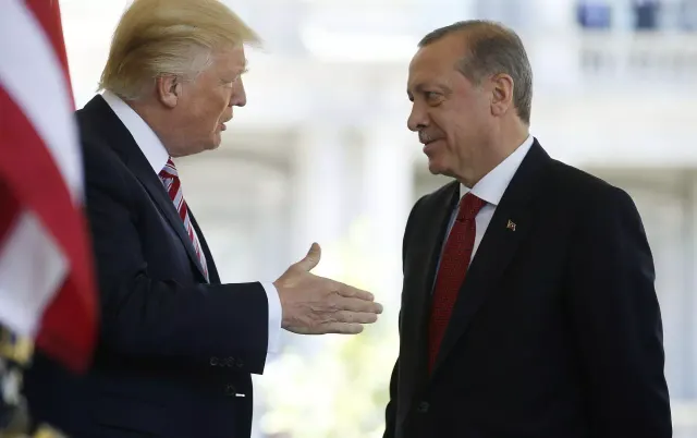 Trampla Ərdoğan arasında telefon danışığı olub