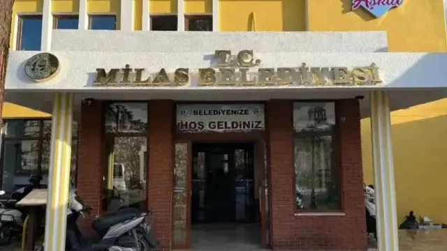 Türkiyədə Milas bələdiyyəsində rüşvətlə bağlı istintaq başladılıb