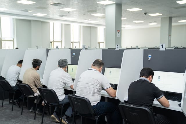 Xüsusi icra məmuru fəaliyyəti üzrə müsabiqədə iştirak etmiş namizədlərlə müsahibə mərhələsi başlayır