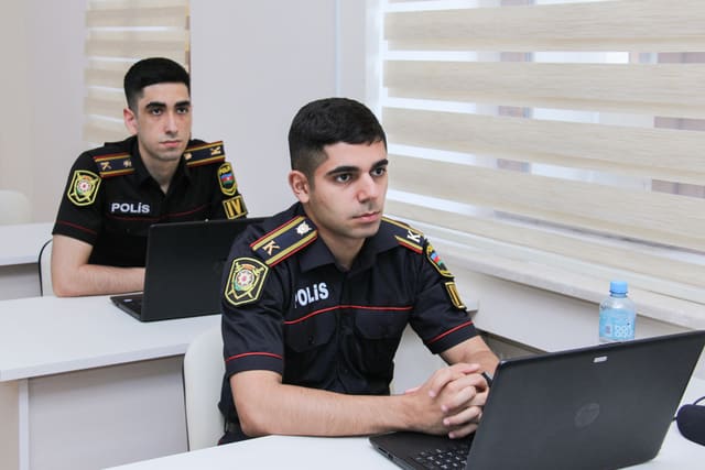 Polis Akademiyasında təhsil almaq istəyən abituryentlər üçün müsabiqə elan edilir