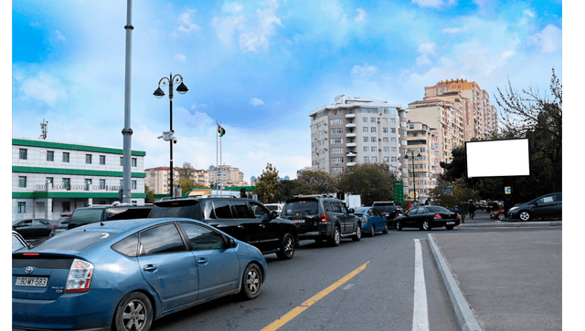 Həsən bəy Zərdabi və Heydər Hüseynov küçələrinin kəsişməsində yeni layihə icra olunur