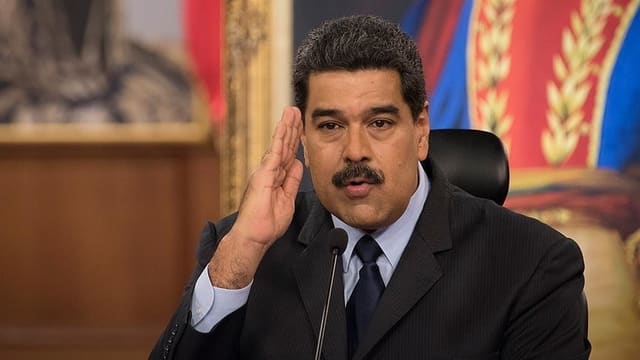 Maduro istefaya hazır olduğunu açıqlayıb