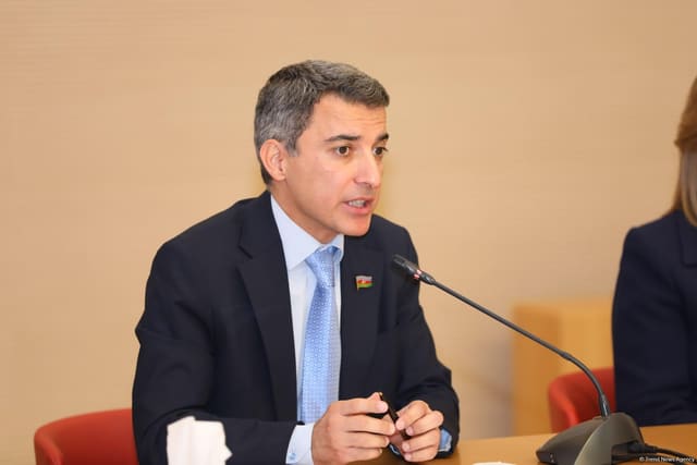 Fariz İsmayılzadə: ABŞ-ın Xəzər regionuna artan marağını müşahidə edirik