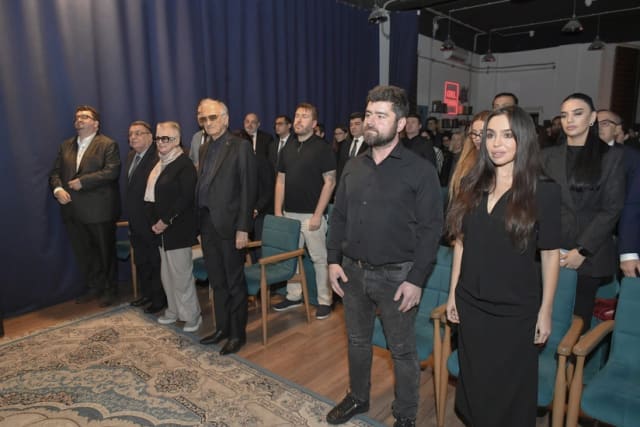 Bakıda Ümummilli Lider Heydər Əliyevin xatirə gecəsi keçirilib