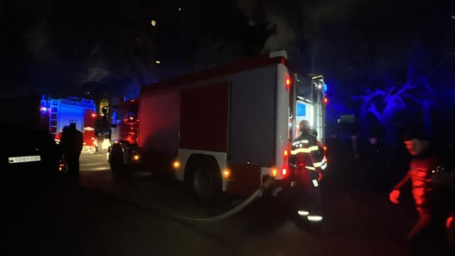 FHN: Yanğın yaşayış binasının elektrik şaxtasında baş verib