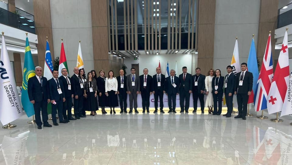 Azərbaycanla Pakistan arasında investisiya və əməkdaşlıq potensialı müzakirə olunub