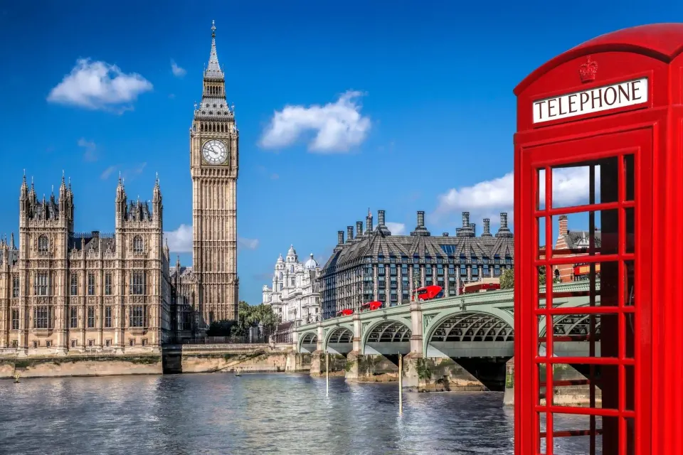 Britaniya Müdafiə Nazirliyi gənclər üçün bir illik hərbi təlim proqramına başlayır