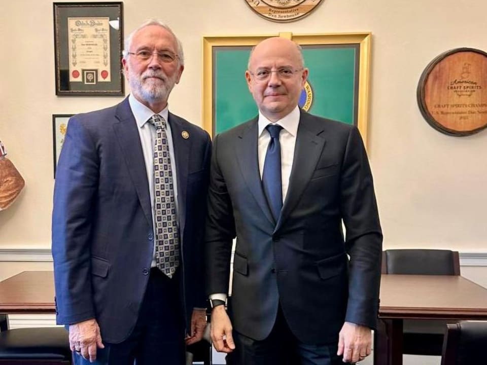 Vaşinqtonda Azərbaycanın regional enerji təchizatında rolu müzakirə olunub