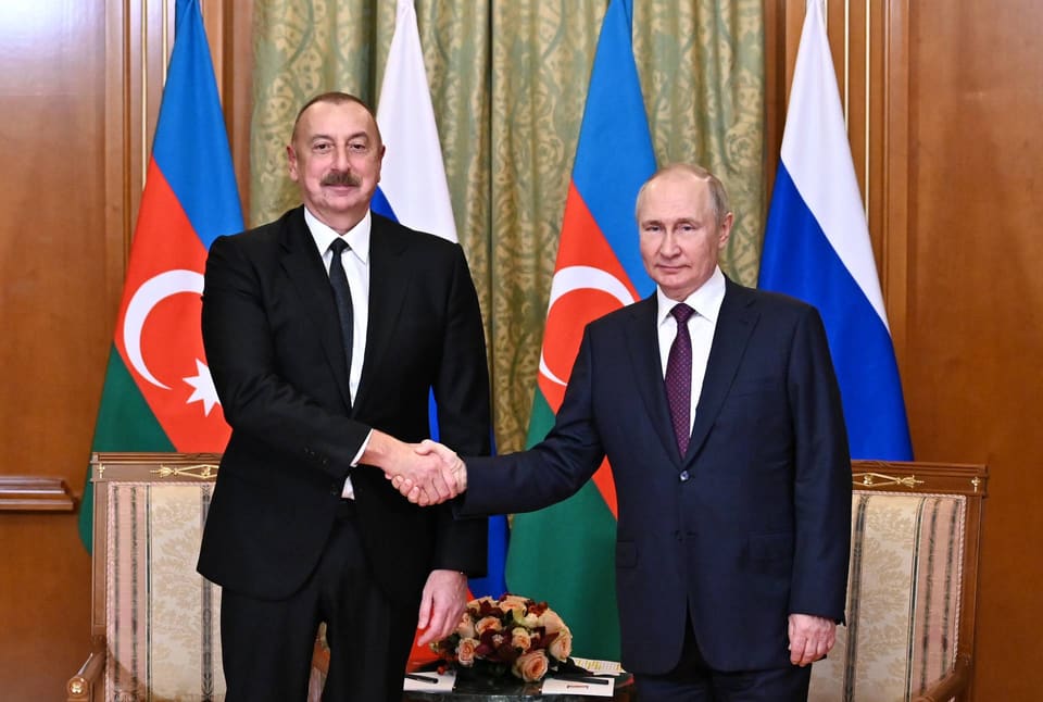 Putin İlham Əliyevə zəng edib