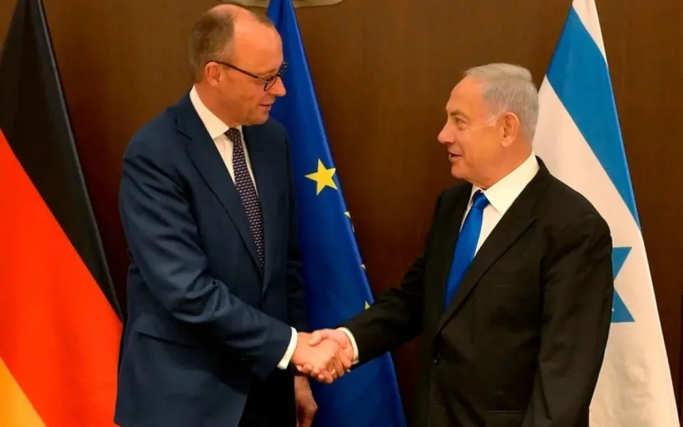 Netanyahu Almaniya kansleri ilə görüşüb