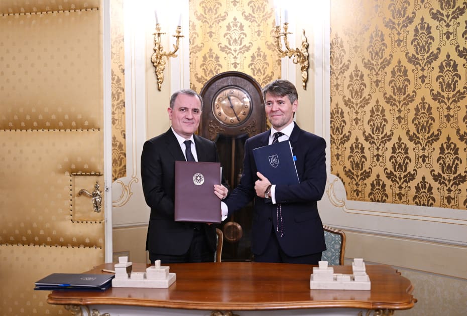 Bratislavada Azərbaycan ilə Slovakiya arasında bir sıra sənədlər imzalanıb