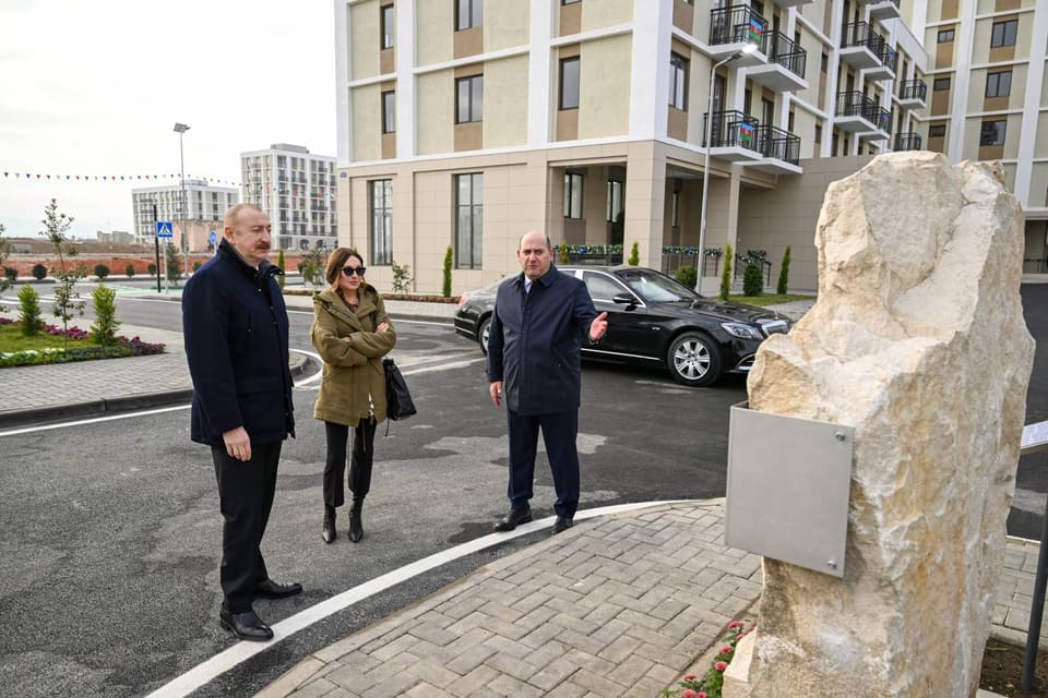 İlham Əliyev Ağdamda 2-ci yaşayış kompleksinin açılışında iştirak edib - YENİLƏNİB
