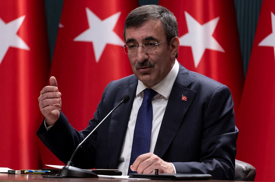 Türkiyənin vitse-prezidenti Azərbaycana gəlib