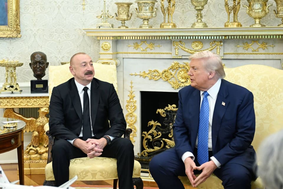 İlham Əliyev Trampa: Verdiyiniz töhfələr ən yüksək beynəlxalq tanınmaya tam layiqdir