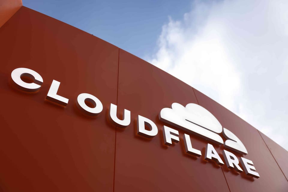 "CloudFlare"də yaranan problem aradan qaldırılıb-YENİLƏNİB