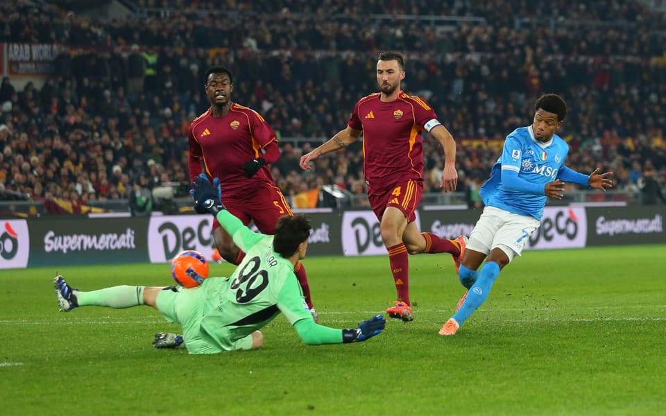 Seria A: "Napoli" "Roma"nı məğlub etdi 