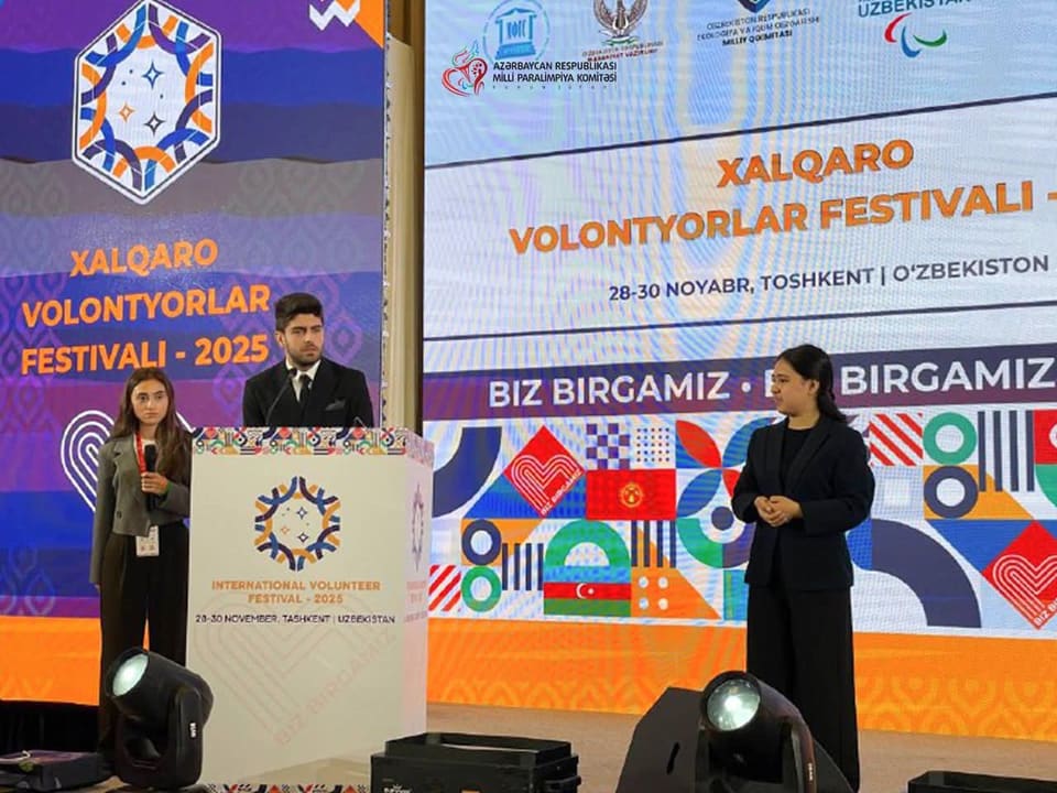 Paralimpiya çempionu İmaməddin Xəlilov Daşkənddə keçirilən beynəlxalq könüllülər festivalında çıxış edib