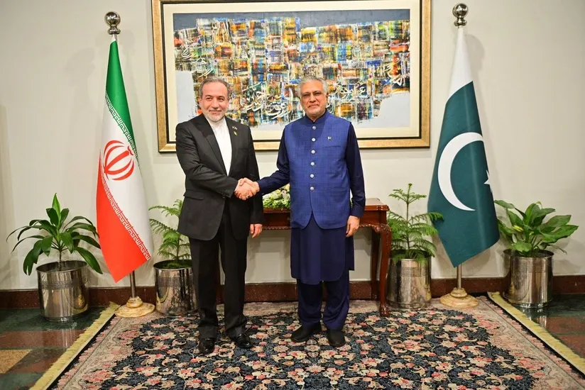Pakistan və İran XİN rəhbərləri telefonla danışıb
