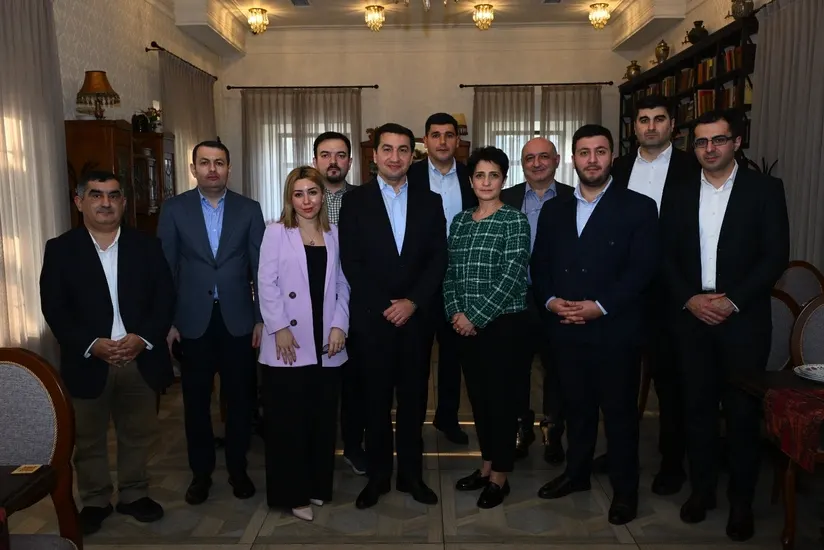 “Sülh Körpüsü” çərçivəsində erməni vətəndaş cəmiyyəti nümayəndələrinin Azərbaycana səfəri baş tutub
