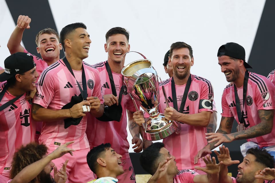 Messi ABŞ-də ilk çempionluğunu qazandı 