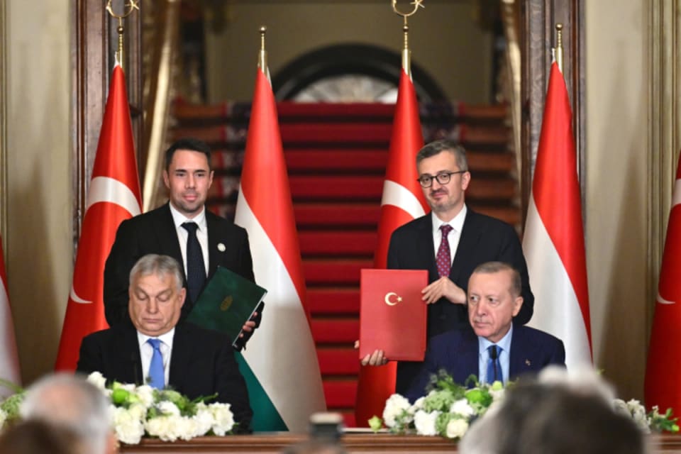 Türkiyə və Macarıstan arasında 16 anlaşma imzalanıb