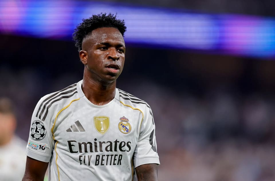 Vinisius Junior "Real Madrid"də nə qədər qazanır?