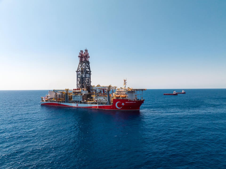 Qara dənizdə mülki gəmilər üçün təhlükəsizlik dəhlizi yaradıla bilər