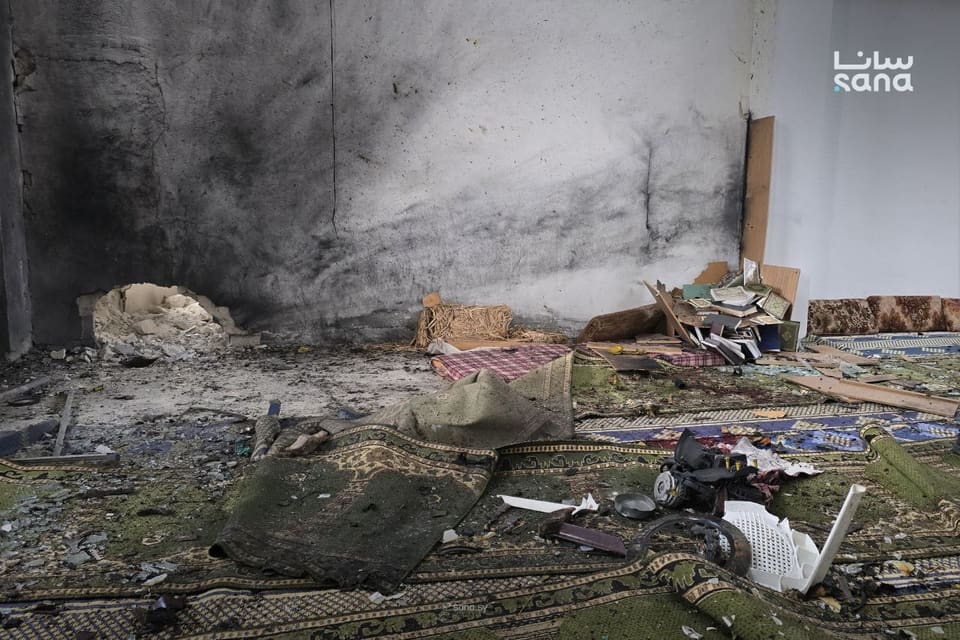 Suriyada məsciddə partlayış baş verib, ölənlər var - FOTO- YENİLƏNİB