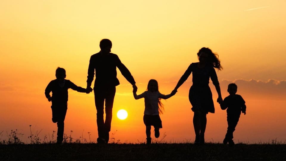Ailə vəzifələri olan işçilərlə əmək müqaviləsinə xitam verilməsinə görə cinayət məsuliyyətinin müəyyən edilməsi təklif edilib