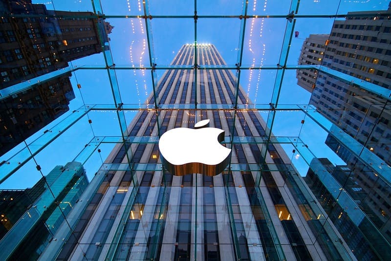 "Apple" "iPhone 18" istehsal etməyəcək