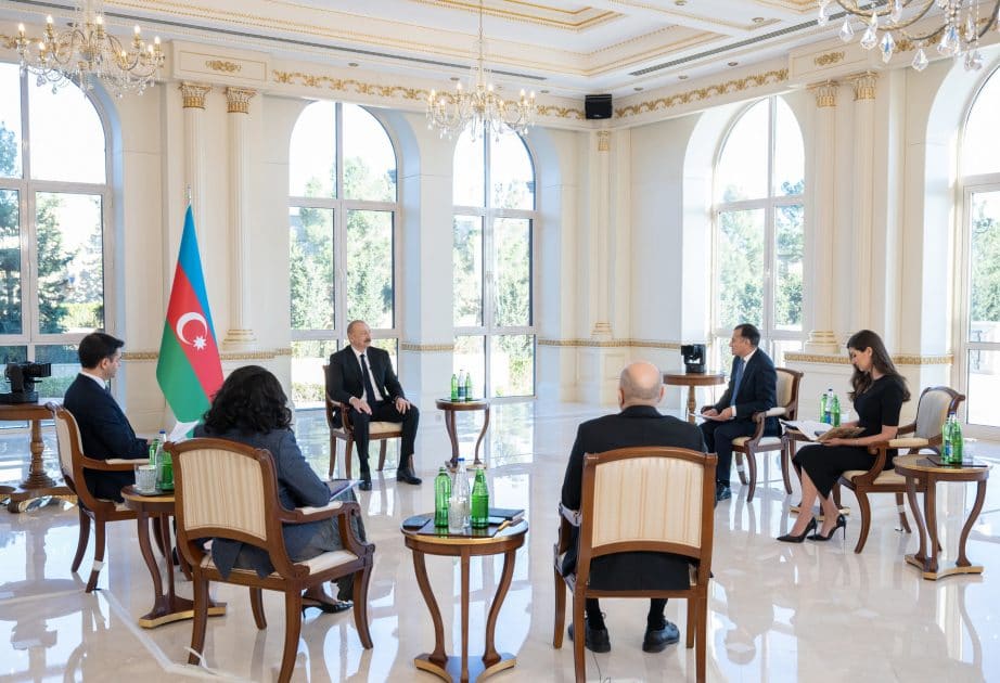  İlham Əliyevin yerli televiziya kanallarına müsahibəsi - TAM MƏTN