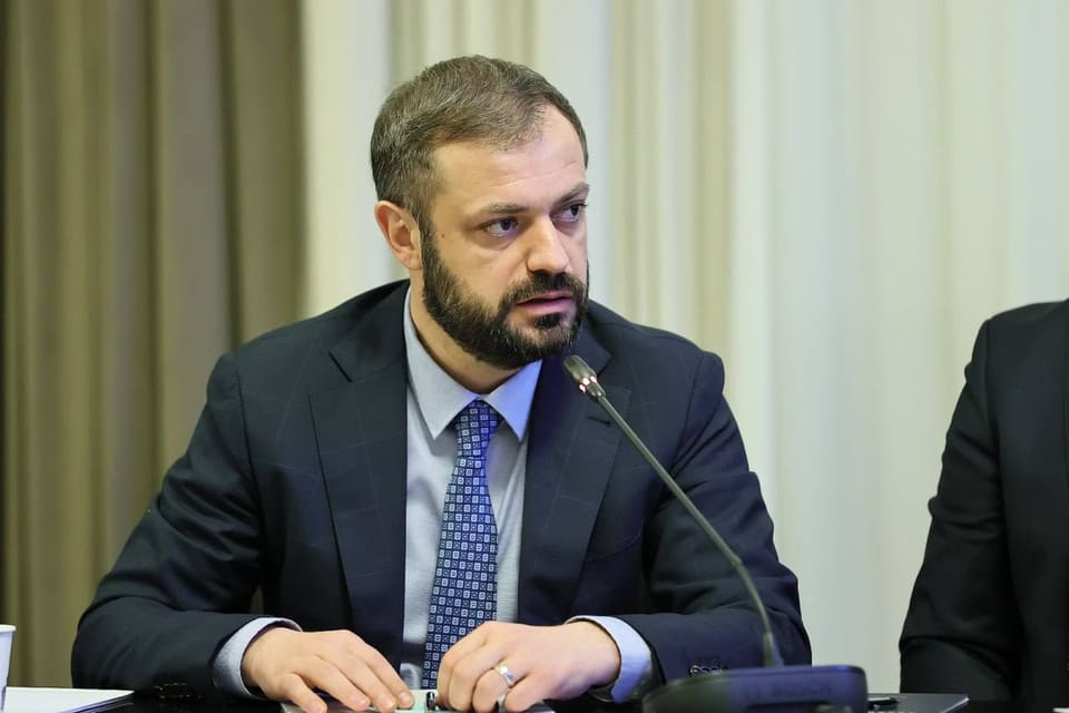 Papoyan: Azərbaycandan Ermənistana növbəti neft məhsulları göndərilib
