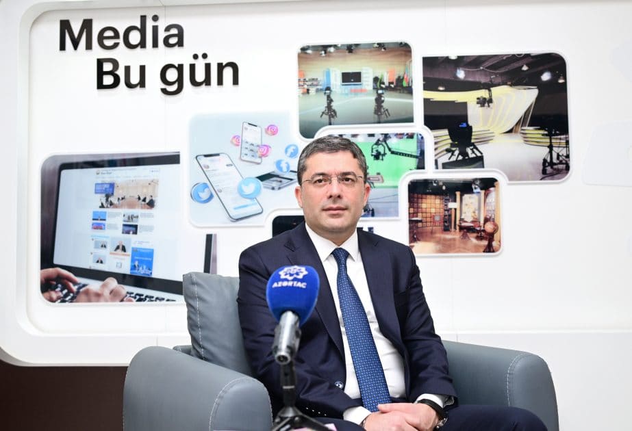 Əhməd İsmayılov: Süni intellekt və rəqəmsal texnologiyalar mediaya həm yeni imkanlar, həm də yeni risklər gətirir